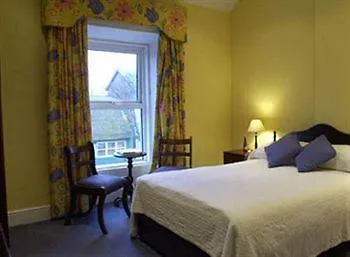 The Redbank 4* Skerries