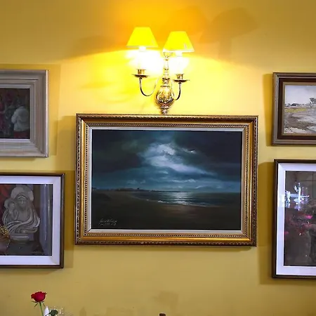 The Redbank Гостевой дом